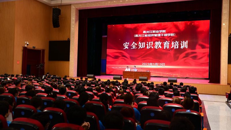 叉车厂家直销，揭秘价格背后的真相