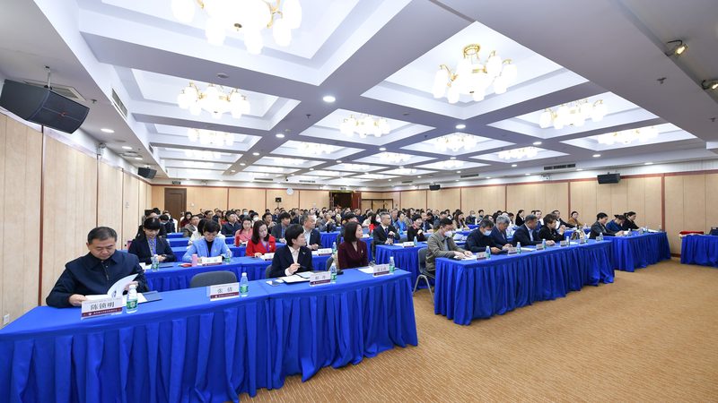 保安员资格证申请，学历要求揭秘**